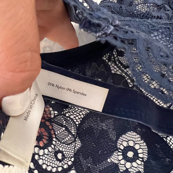 LONELY Cyd Busier Lace Underwire Mid-Line Bra - Picture 8 of 10